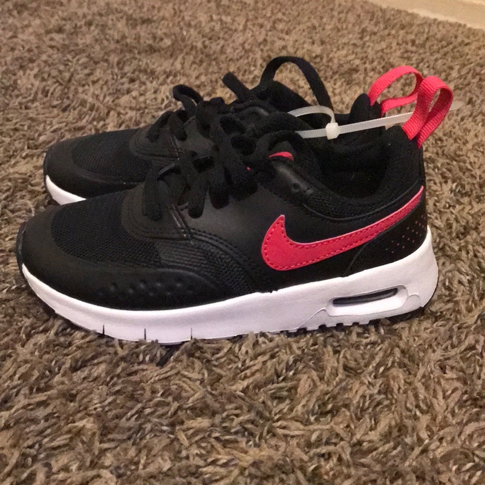 Girls Nike Air Max Thea